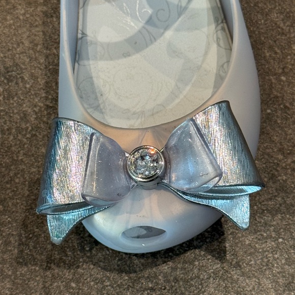 Mini Melissa White Pearl and Silver Maryjanes - Picture 3 of 10